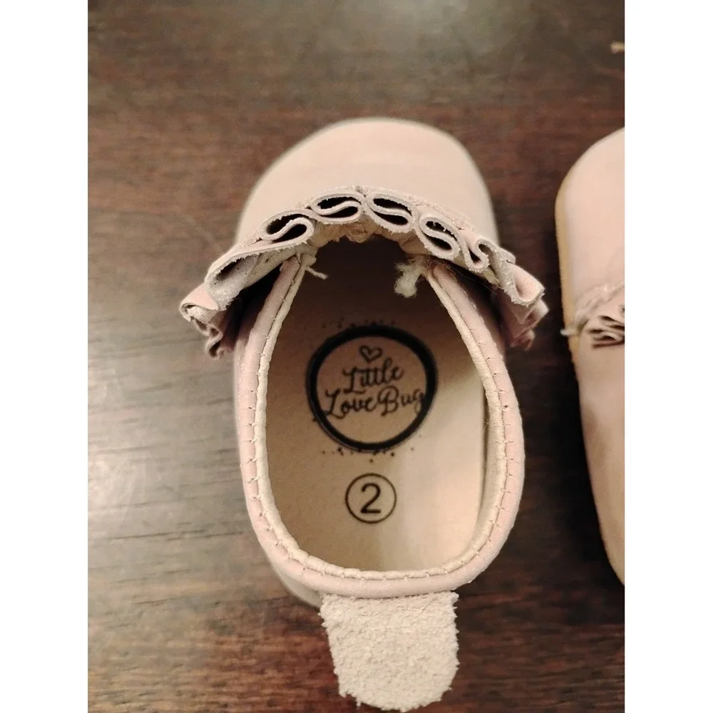 Little Love Bug Pink Leather Ruffle Moccasin Booties Soft Sole Shoes Size 2